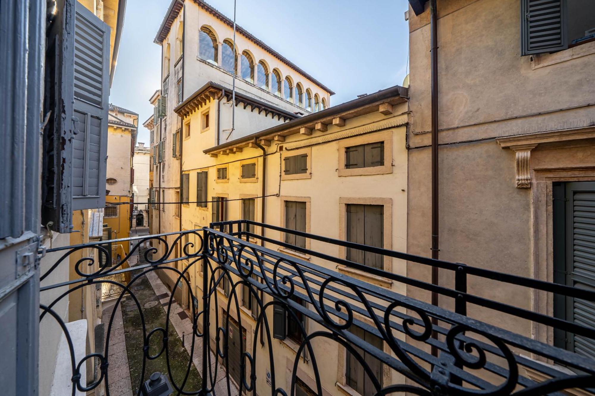Casa Nicola Alle Arche Scaligere Appartamento